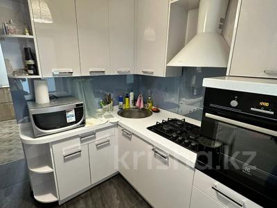 3-бөлмелі пәтер · 57 м² · 1/4 қабат, Клочкова 168 — Бухар Жырау, бағасы: 350 000 ₸ в Алматы, Бостандыкский р-н