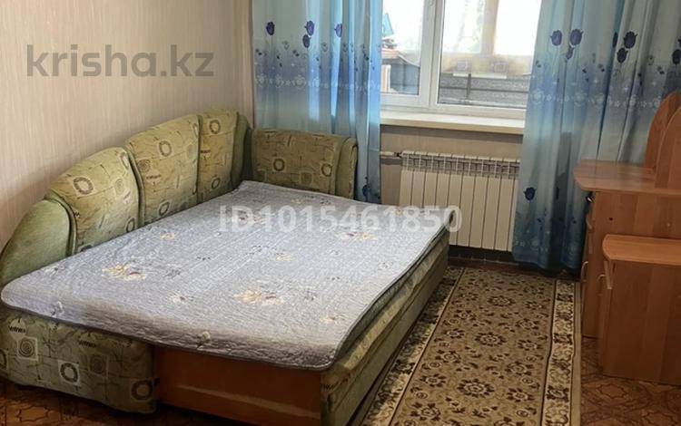 2-бөлмелі пәтер · 51 м² · 2/10 қабат, Би боранбая, бағасы: 180 000 ₸ в Семее — фото 19