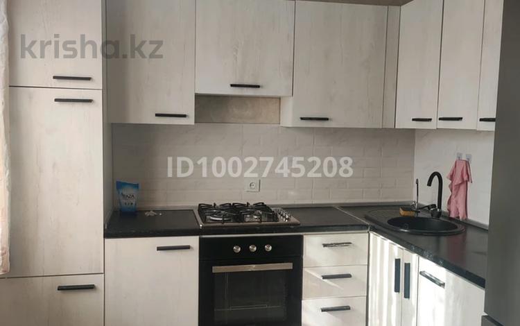 3-комнатная квартира · 92 м² · 8/9 этаж, мкр Мамыр-4 307 за 68 млн ₸ в Алматы, Ауэзовский р-н — фото 2