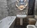 4-бөлмелі пәтер · 150 м² · 3/5 қабат, ЖАНГЕЛЬДИНА КАРАСУ 2 — УГОЛ КАЛДАЯКОВА ДОМ ВЕНЕЦИЯ, бағасы: 69 млн ₸ в Шымкенте, Абайский р-н — фото 17