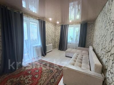 2-комнатная квартира, 56 м², 1/5 этаж, байсеитовой за 9.3 млн 〒 в Темиртау