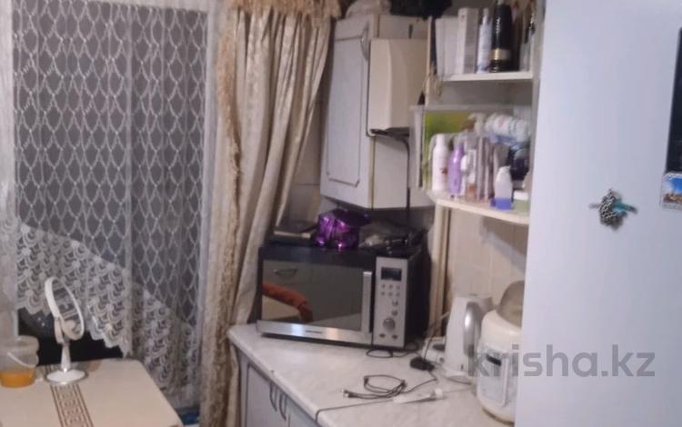 3-бөлмелі пәтер · 64 м² · 2/4 қабат, мкр Алтай-1 24, бағасы: 31 млн ₸ в Алматы, Турксибский р-н — фото 2