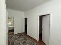 2-комнатная квартира · 64 м² · 1/7 этаж, мкр Аксай-1А 5 за 250 000 ₸ в Алматы, Ауэзовский р-н — фото 3