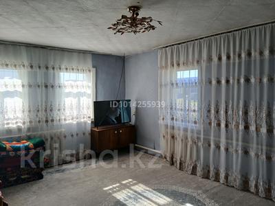 Отдельный дом · 4 комнаты · 100 м² · 10 сот., Советская 13 за 6.5 млн ₸ в Аулиеколе