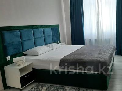 2-комнатная квартира · 55 м² · 3/19 этаж, 7-й мкр, Мкр.7а 21 за 15 000 〒 в Актау
