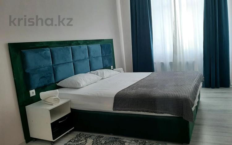 2-комнатная квартира · 55 м² · 3/19 этаж, 7-й мкр, Мкр.7а 21 за 15 000 〒 в Актау — фото 14