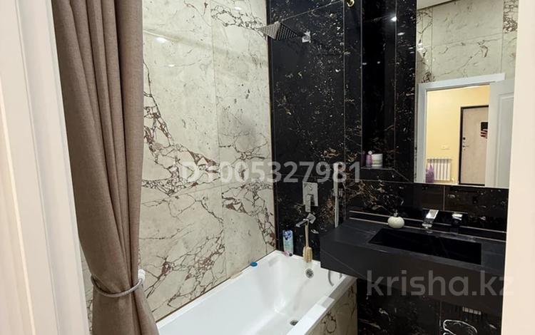 2-бөлмелі пәтер · 78 м² · 4/4 қабат, мкр Сарыкамыс-2, Жарык 14, бағасы: 29 млн ₸ в Атырау — фото 2