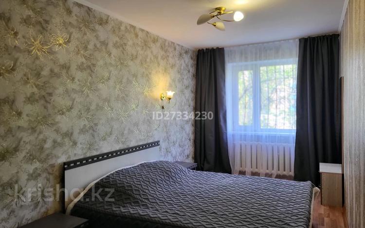 2-комнатная квартира · 56 м² · 1/5 этаж, Байтурсынова 46 — Утепбаева 50 за 16 000 ₸ в Семее — фото 36