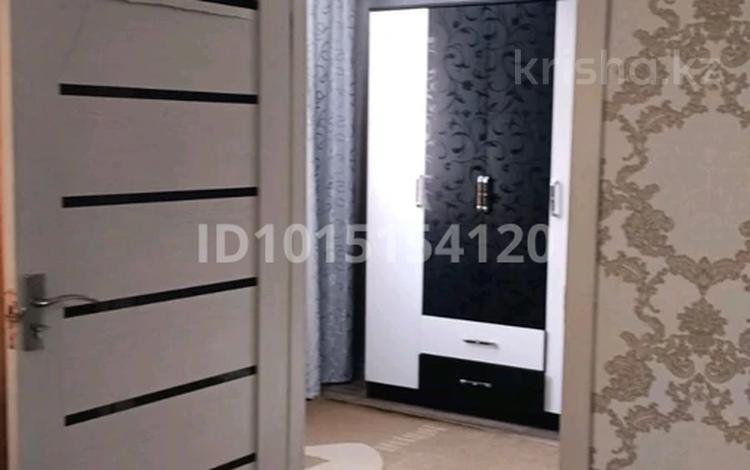 1-бөлмелі пәтер · 48 м² · 6/10 қабат, Мкр Аксай, Б. Момышулы, бағасы: 250 000 ₸ в Алматы, Ауэзовский р-н — фото 2