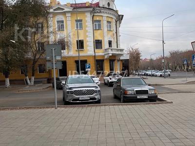3-комнатная квартира · 93 м² · 2/3 этаж, улица Абая 18 за 49 млн ₸ в Караганде, Казыбек би р-н