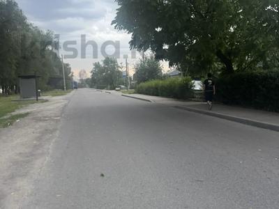 Жеке үй · 4 бөлме · 80 м² · 10 сот., мкр Кемел (Первомайское) — По капчагайской трассе, бағасы: 55 млн ₸ в Алматы, Жетысуский р-н