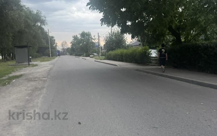 Жеке үй · 4 бөлме · 80 м² · 10 сот., мкр Кемел (Первомайское) — По капчагайской трассе, бағасы: 55 млн ₸ в Алматы, Жетысуский р-н — фото 2