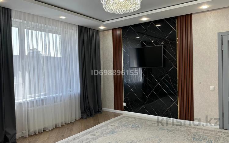 2-комнатная квартира · 70 м² · 15 этаж · помесячно, Кабанбай батыра 38 — Сыганак за 400 000 〒 в Астане, Есильский р-н — фото 9