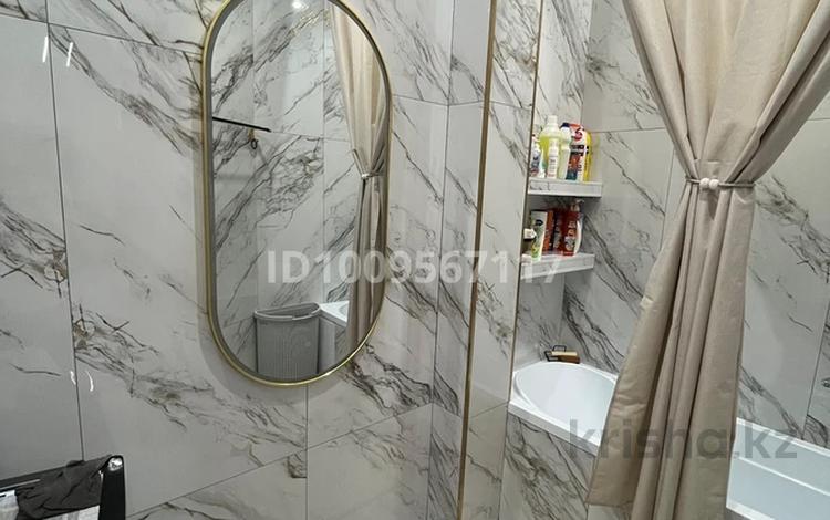 3-комнатная квартира · 115 м² · 3/5 этаж, мкр. Алтын орда 100 — Ораз тате улы Ж/к Амирхан за 46 млн ₸ в Актобе — фото 24