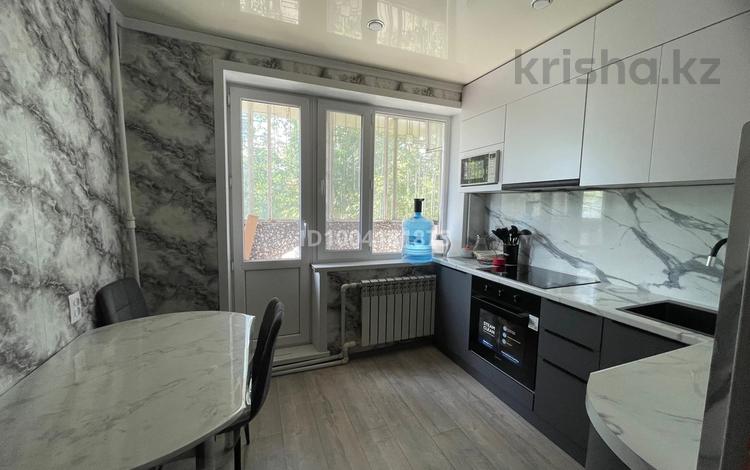 4-бөлмелі пәтер · 88.1 м² · 2/5 қабат, Бауыржана Момышулы 40, бағасы: 20 млн ₸ в Экибастузе — фото 2
