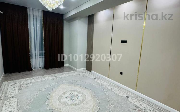 2-комнатная квартира · 62 м² · 9/9 этаж, 189 квартал 25в за 250 000 ₸ в Шымкенте, Каратауский р-н — фото 2