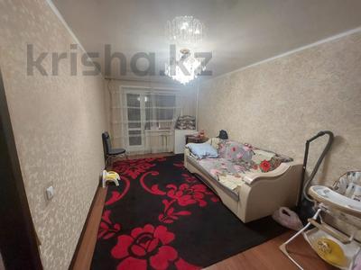 2-комнатная квартира, 50 м², 1/9 этаж, 8 микрорайон за 14 млн 〒 в Темиртау