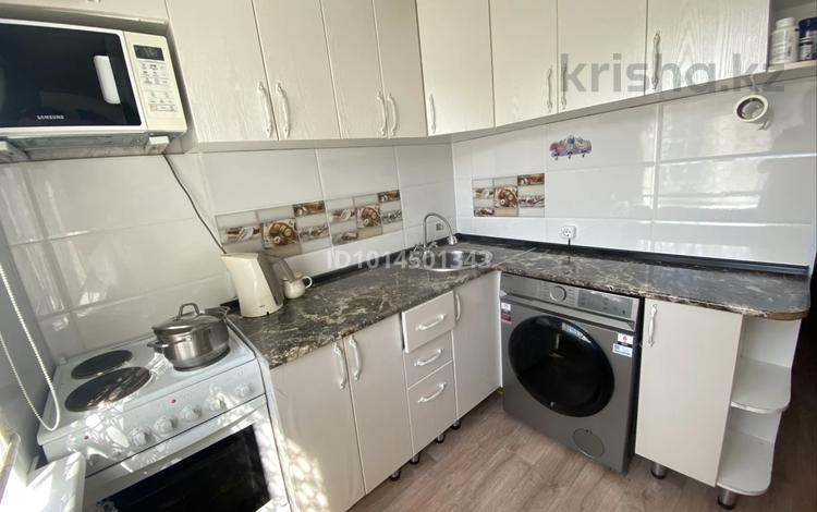 3-комнатная квартира · 62 м² · 3/5 этаж, Мкр Мухамеджанова 8 за 23 млн ₸ в Балхаше — фото 2