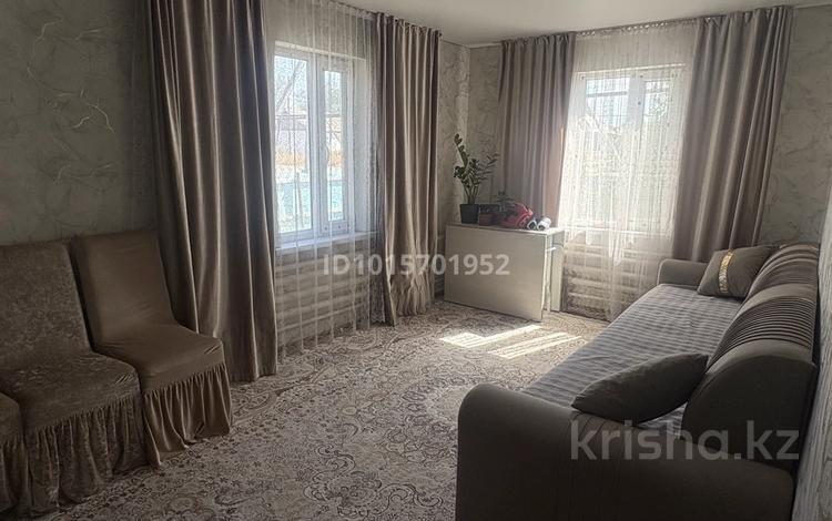 Отдельный дом · 5 комнат · 76.9 м² · 8 сот., Карибаев 40 — Центр за 16.5 млн ₸ в Умбетали — фото 2