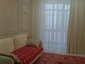 3-комнатная квартира · 107 м² · 8/10 этаж, мкр 4, Женис 11 за 48 млн ₸ в Уральске — фото 4