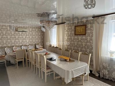 Отдельный дом · 8 комнат · 250 м² · 13 сот., Джангельдина — Аманжолова, Карагандинская за 125 млн 〒 в Жезказгане