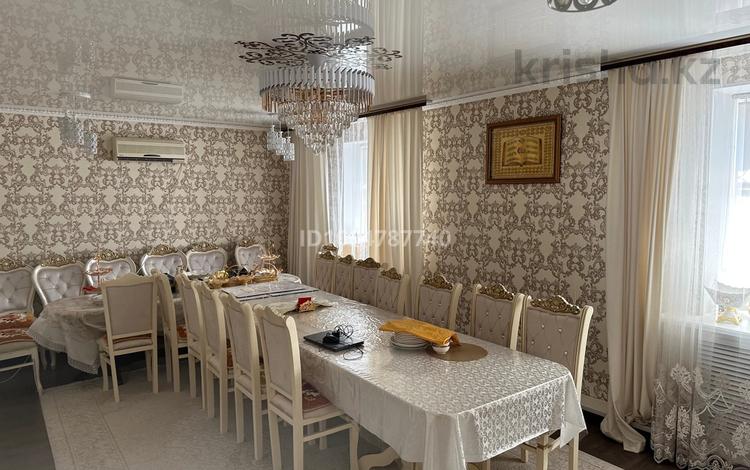 Отдельный дом · 8 комнат · 250 м² · 13 сот., Джангельдина — Аманжолова, Карагандинская за 125 млн 〒 в Жезказгане — фото 2