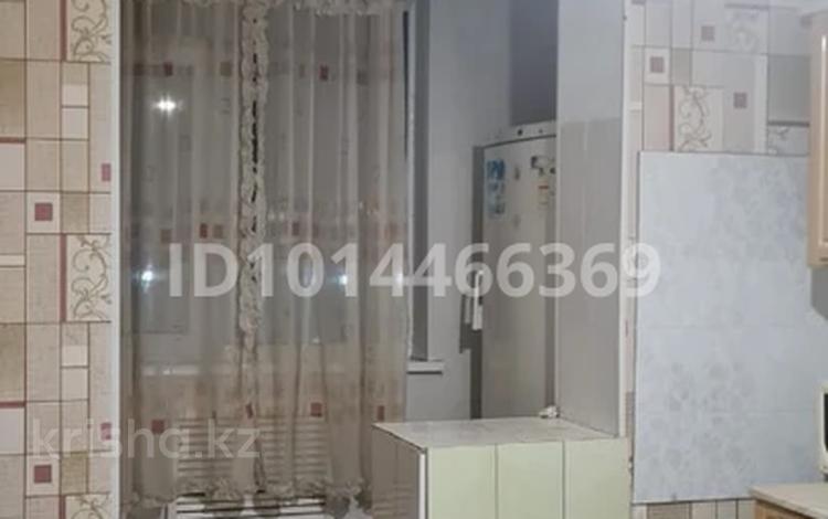 1-комнатная квартира · 38 м² · 5/5 этаж, 22-й мкр 4 за 6.3 млн ₸ в Актау — фото 2