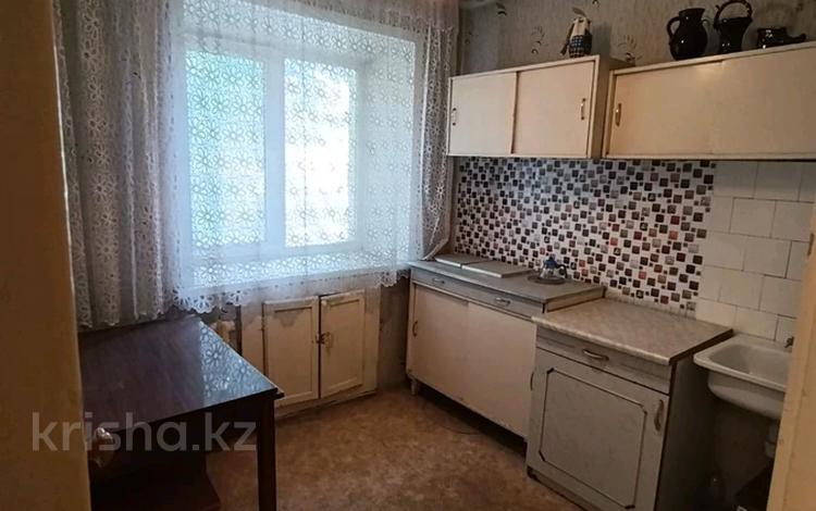 2-бөлмелі пәтер · 44.8 м² · 2/5 қабат, Пр. Назарбаева 84, бағасы: 13 млн ₸ в Усть-Каменогорске — фото 2