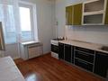 2-бөлмелі пәтер · 60 м² · 2/5 қабат, мкр. Зачаганск пгт, Мурата Монкеулы — Алтындар супермаркет, бағасы: 150 000 ₸ в Уральске — фото 2