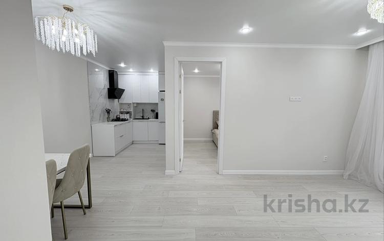 3-бөлмелі пәтер · 57 м² · 4/10 қабат, Мкрн. Центральный 50А, бағасы: 29.9 млн 〒 в Кокшетау — фото 2