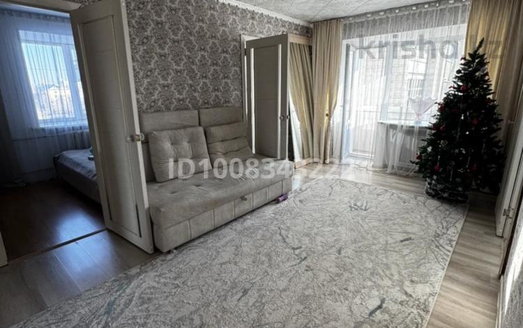 3-комнатная квартира · 42.8 м² · 5/5 этаж, Крылова 81 — Колос за 18 млн 〒 в Усть-Каменогорске, Ульбинский — фото 2