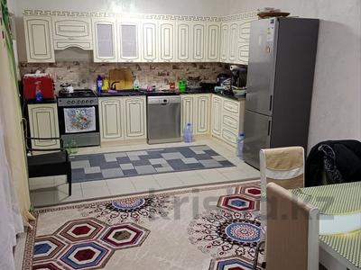Отдельный дом · 3 комнаты · 431.8 м² · 9 сот., Центральная 14/1 — Магазин Триумф за 200 млн 〒 в Конаеве (Капчагай)
