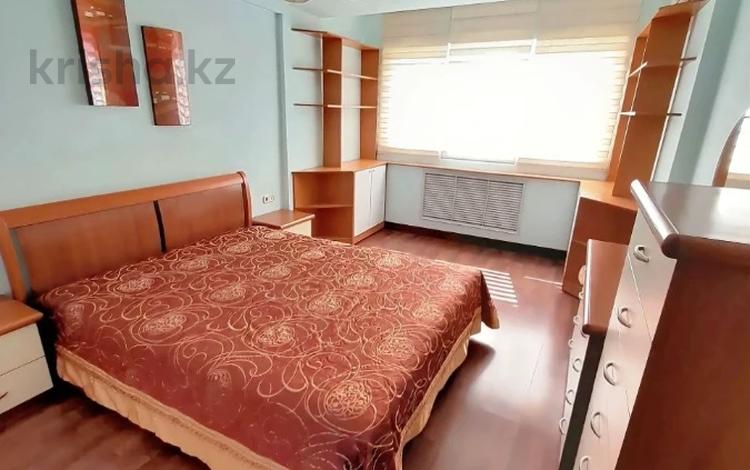3-комнатная квартира · 74.4 м² · 5/6 этаж, проспект Назарбаева 220/3 за 79 млн ₸ в Алматы, Медеуский р-н — фото 2