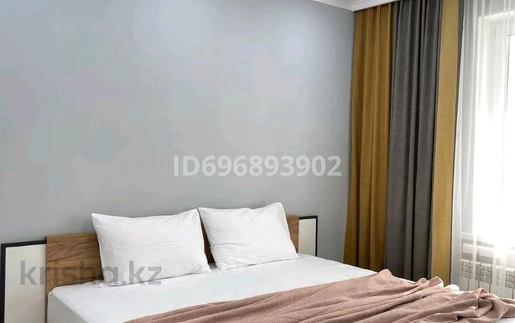 1-комнатная квартира · 40 м² · 5/9 этаж, Кайыма Мухамедханова 10 — Е-755 за 10 000 ₸ в Астане, Есильский р-н — фото 2