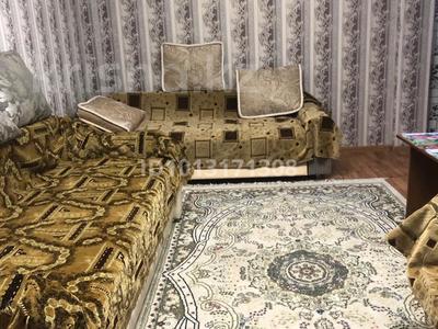 2-комнатная квартира · 45 м² · 1/5 этаж, Жидебай батыра 5 за 12 000 ₸ в Балхаше