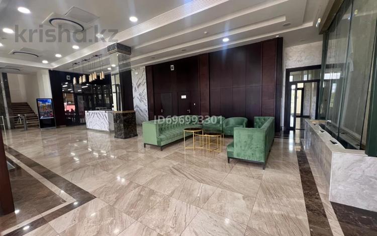 Офисы, образование, кабинеты и рабочие места · 40.6 м² за 416 637 ₸ в Астане, Нура р-н — фото 2