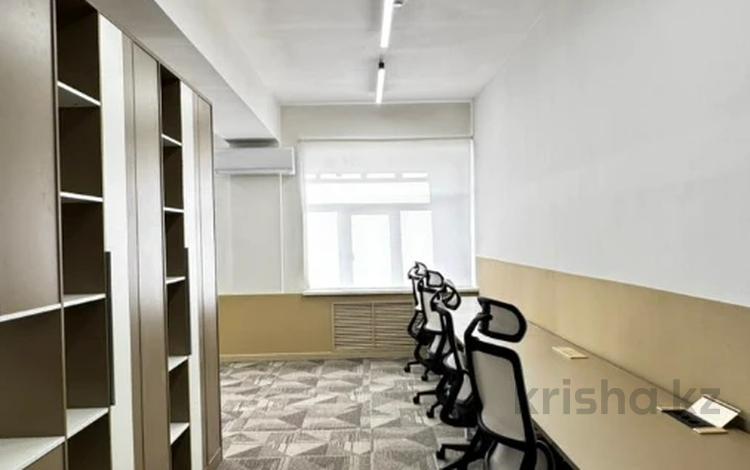 Офисы · 1000 м² за 15 млн ₸ в Алматы, Алмалинский р-н — фото 9