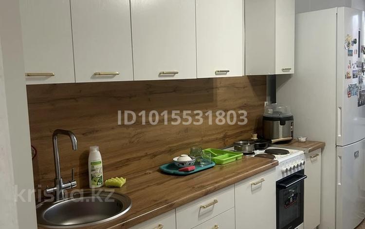 1-комнатная квартира · 50 м² · 6/9 этаж, проспект Назарбаева 309/1 — Микрорайон Достык за 150 000 ₸ в Павлодаре — фото 2