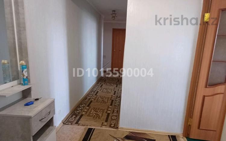 3-бөлмелі пәтер · 72 м² · 2/4 қабат, Энтузиастов 11, бағасы: 26 млн ₸ в Усть-Каменогорске, Ульбинский — фото 2