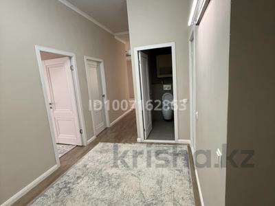 2-комнатная квартира · 70 м² · 2/14 этаж, 16-й мкр 68 за 200 000 〒 в Актау