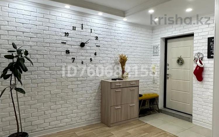 3-комнатная квартира · 99 м² · 9/10 этаж, мкр 12 58 — ТД Аида, супермаркет Анвар за 28.5 млн ₸ в Актобе — фото 3