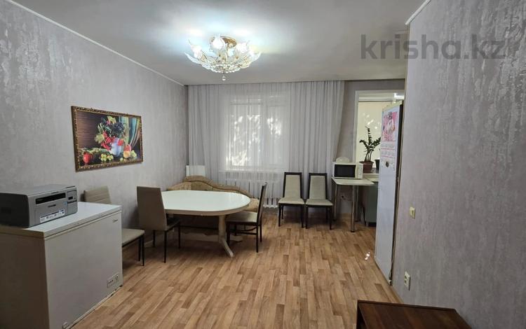 3-бөлмелі пәтер · 54.3 м² · 1/3 қабат, бородина 217а, бағасы: 18 млн ₸ в Костанае — фото 2