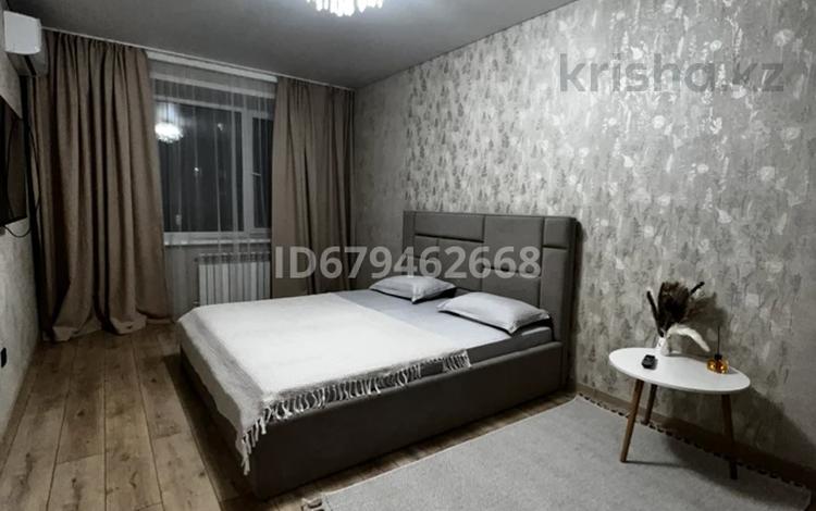 1-комнатная квартира · 40 м² · 6/9 этаж, Береке — ТРЦ Костанай плаза за 15 000 ₸ — фото 24