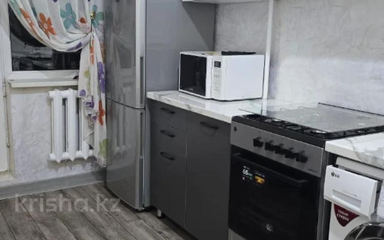 3-комнатная квартира · 48 м² · 2/5 этаж, Валиханова 183 за 180 000 ₸ в Талдыкоргане — фото 4