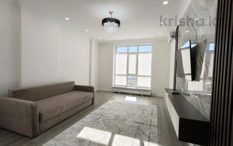 1-комнатная квартира · 56 м² · 11/12 этаж, Маденова 1В за 400 000 ₸ в Атырау — фото 2