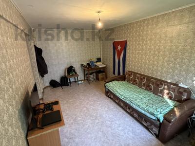2-комнатная квартира · 41 м² · 1/5 этаж, Б-р Гагарина 10/1 за 14.5 млн ₸ в Усть-Каменогорске, Ульбинский