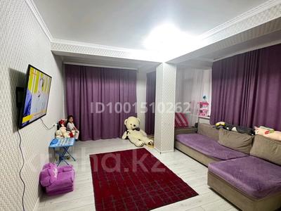 3-комнатная квартира · 85 м² · 3/5 этаж, улица Зейнуллы Шукурова 98е — Бухарбая за 25.3 млн 〒 в 