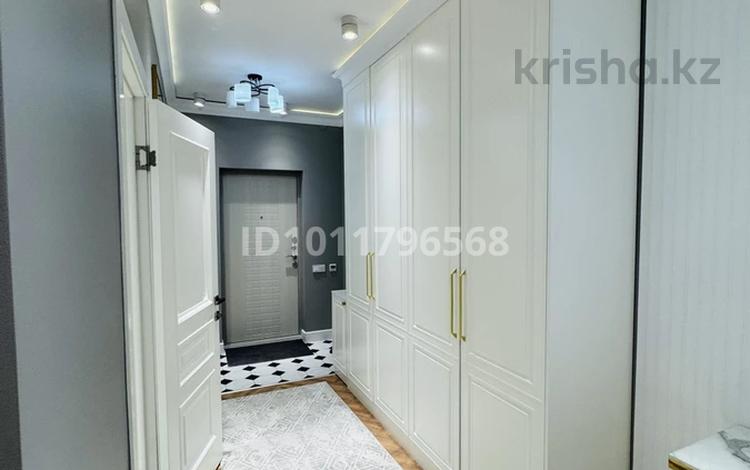 3-комнатная квартира · 80 м² · 7/13 этаж, Макатаева 127/11 — Шарипова за 75 млн ₸ в Алматы, Алмалинский р-н — фото 2