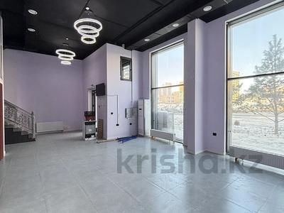 Свободное назначение, офисы, магазины и бутики, салоны красоты, бани, гостиницы и зоны отдыха, фитнес и спорт, медцентры и аптеки, образование, развлечения, конференц-залы, кабинеты и рабочие места, студии · 250 м² за 1.2 млн ₸ в Астане, Сарайшык р-н