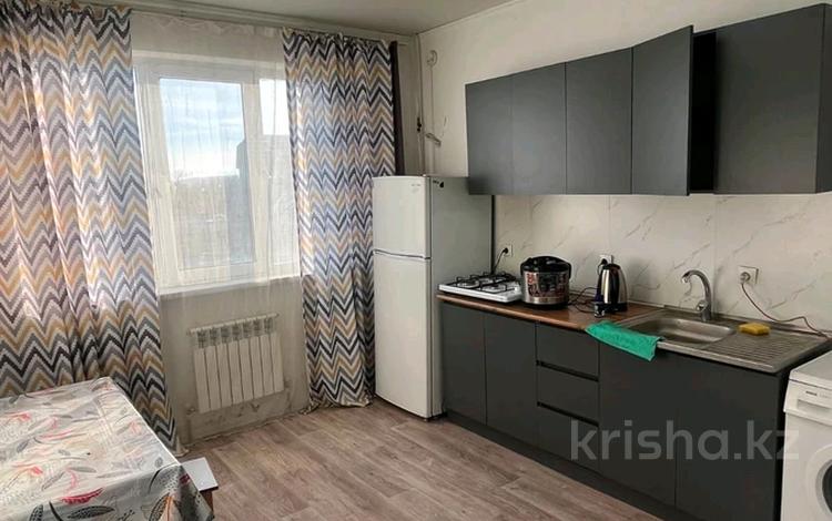 1-комнатная квартира · 40 м² · 4/5 этаж, 5 микр 50 за 160 000 ₸ в Конаеве — фото 2